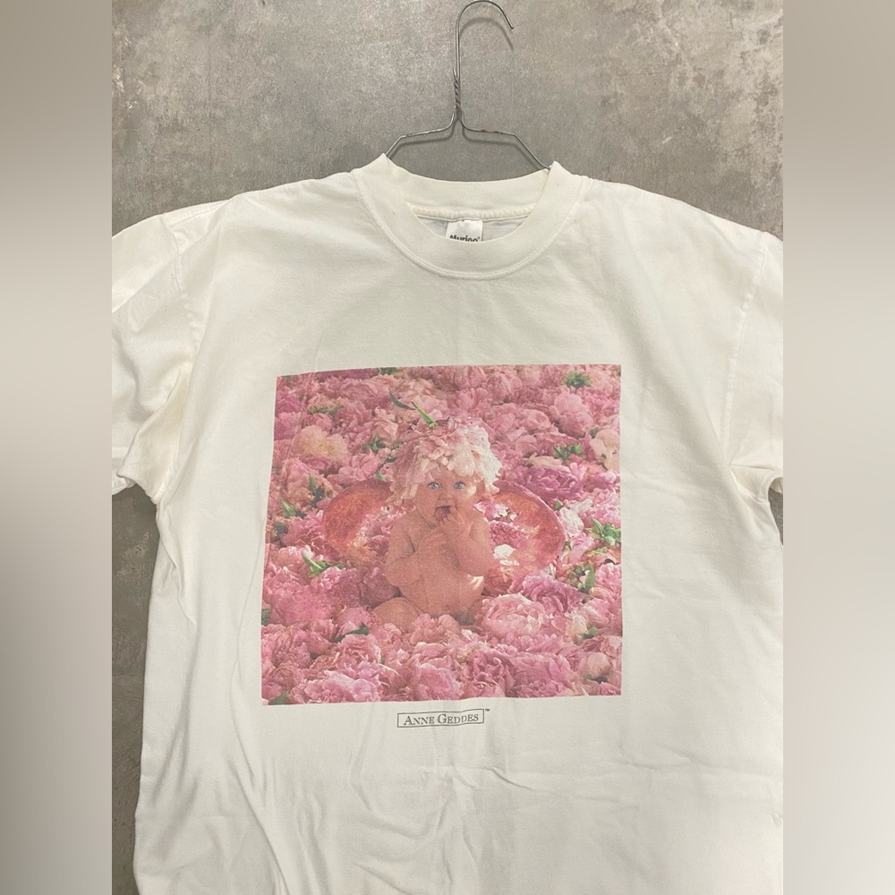 Vintage Anne geddes baby graphic tee